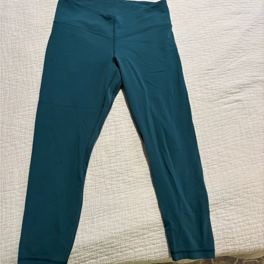 Align V-Waist Crop 23”